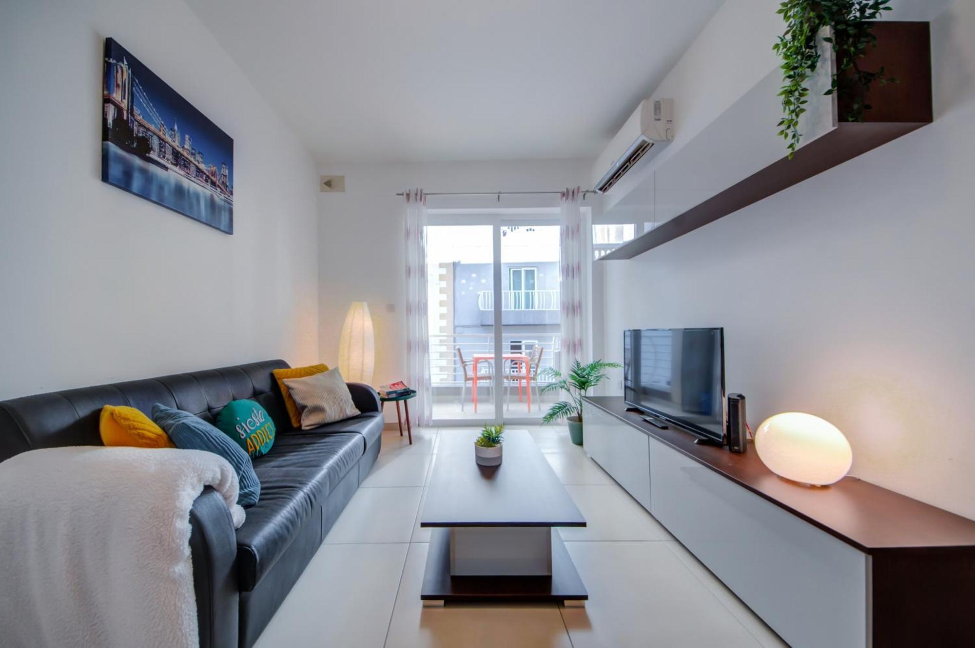 Stylish 2Br Apt With Balconies In St Julians, Paceville - Apt 6 By Vaganza Saint Julian's Exterior photo